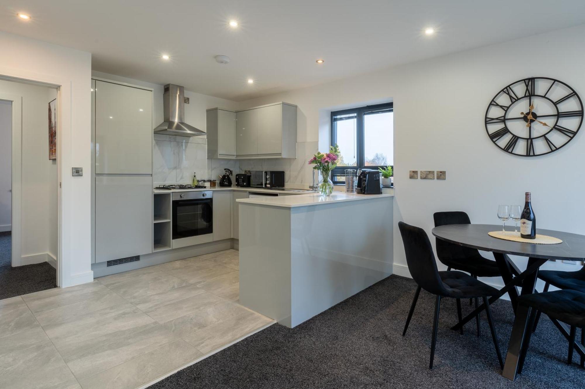 Modern 2-bed With Balcony, Close To Centre With Free Parking Appartamento Oxford